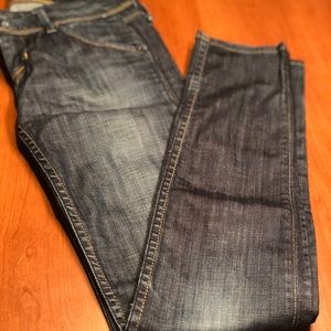 Women’s Skinny Jeans